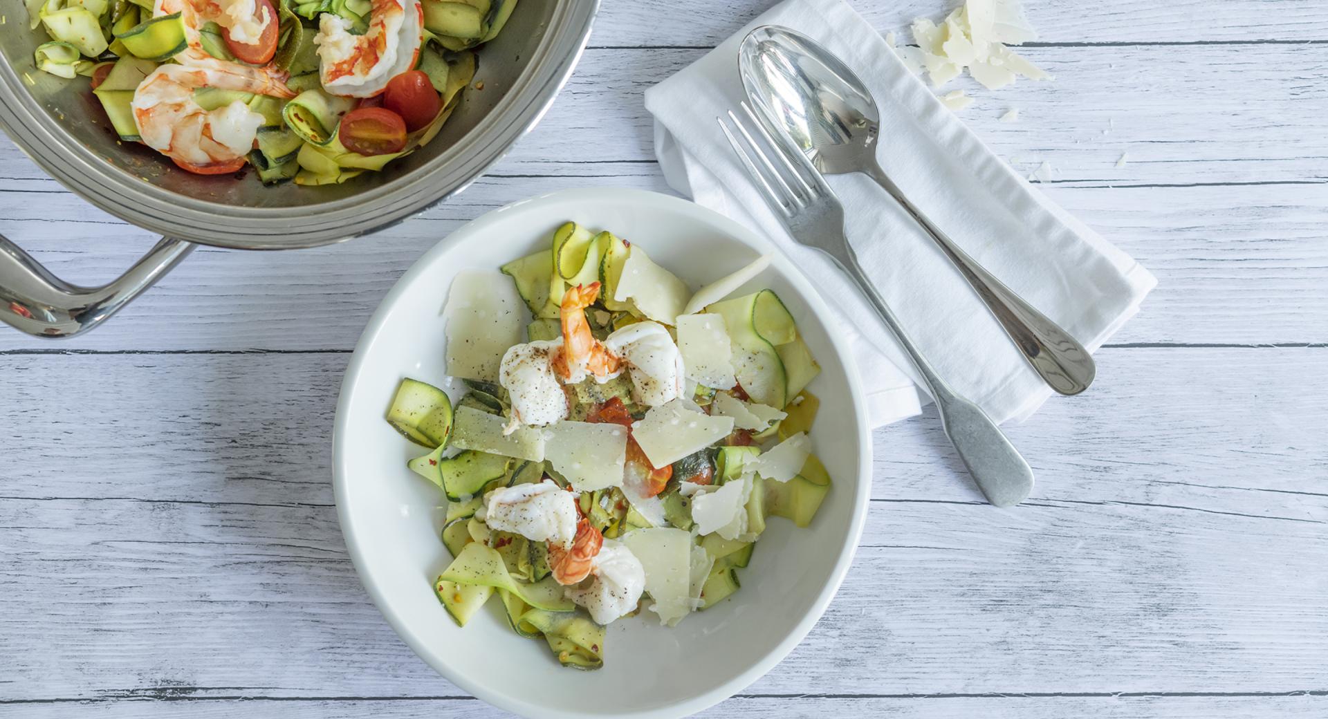 Noodles di zucchine con gamberetti