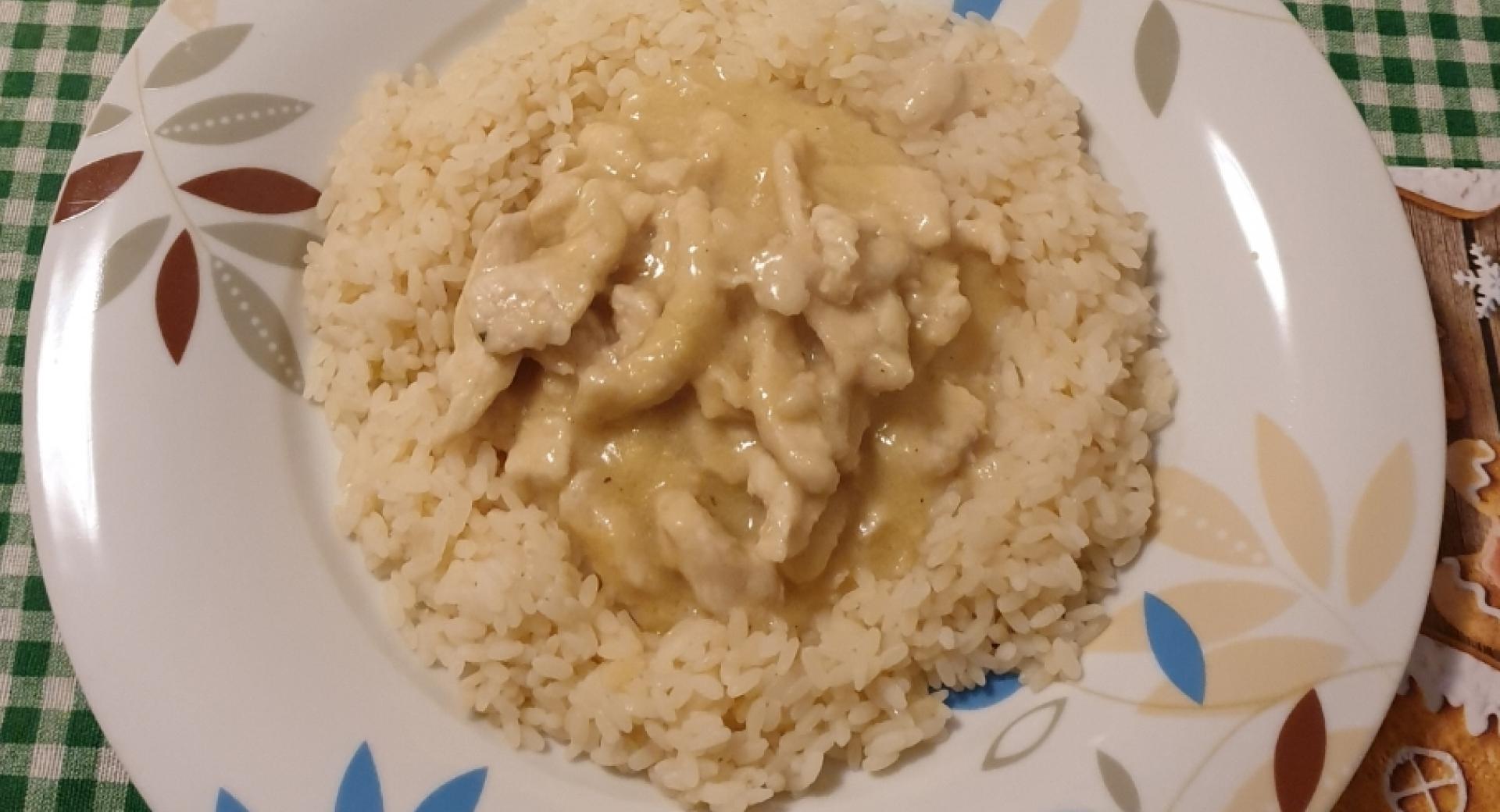 Straccetti di pollo al limone con riso basmati 