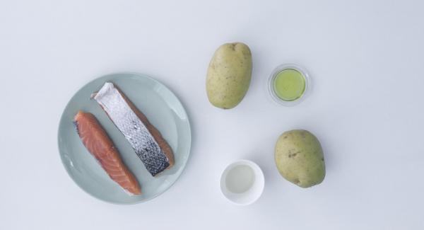 Disporre gli ingredienti sul piano.