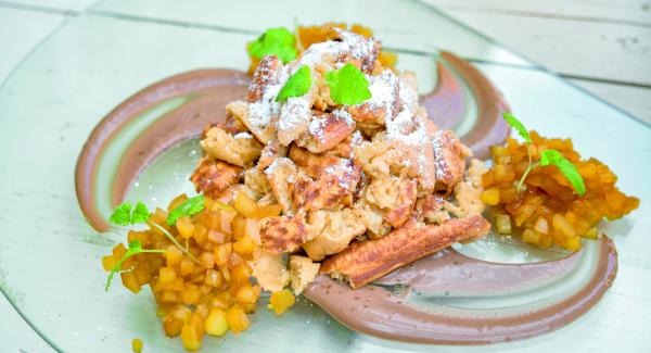 Frittata dolce con confettura di mele e pere e crema di cioccolato