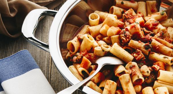 Paccheri ai frutti di mare