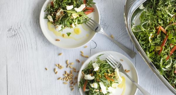 Insalata di rucola con mozzarella di bufala 