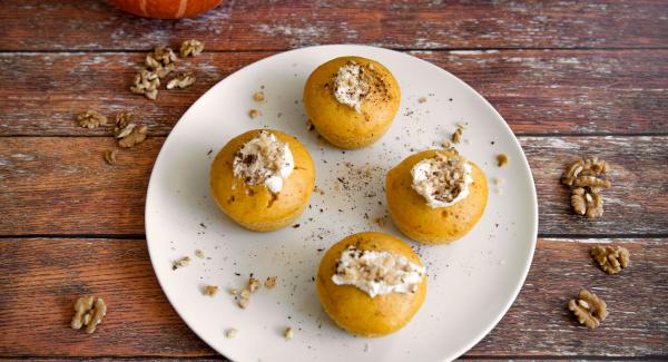 Muffin alla zucca e mandorle